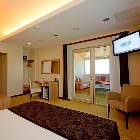 Serace Hotel