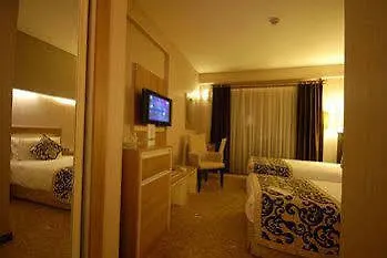 Hotell Serace