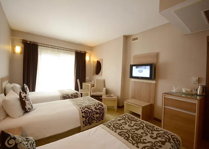 Hotell Serace 4*